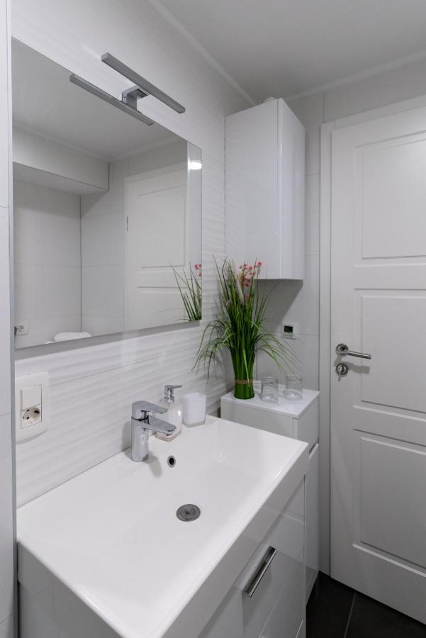Bonne Chance Studio Apartment, Zagreb Center, Top Location ภายนอก รูปภาพ