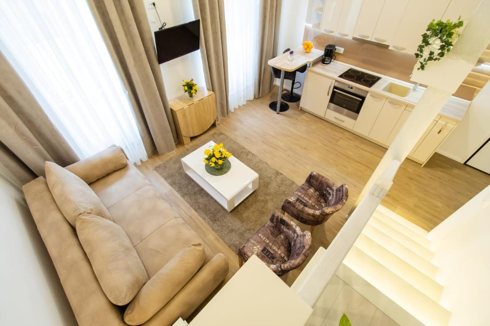 Bonne Chance Studio Apartment, Zagreb Center, Top Location ภายนอก รูปภาพ