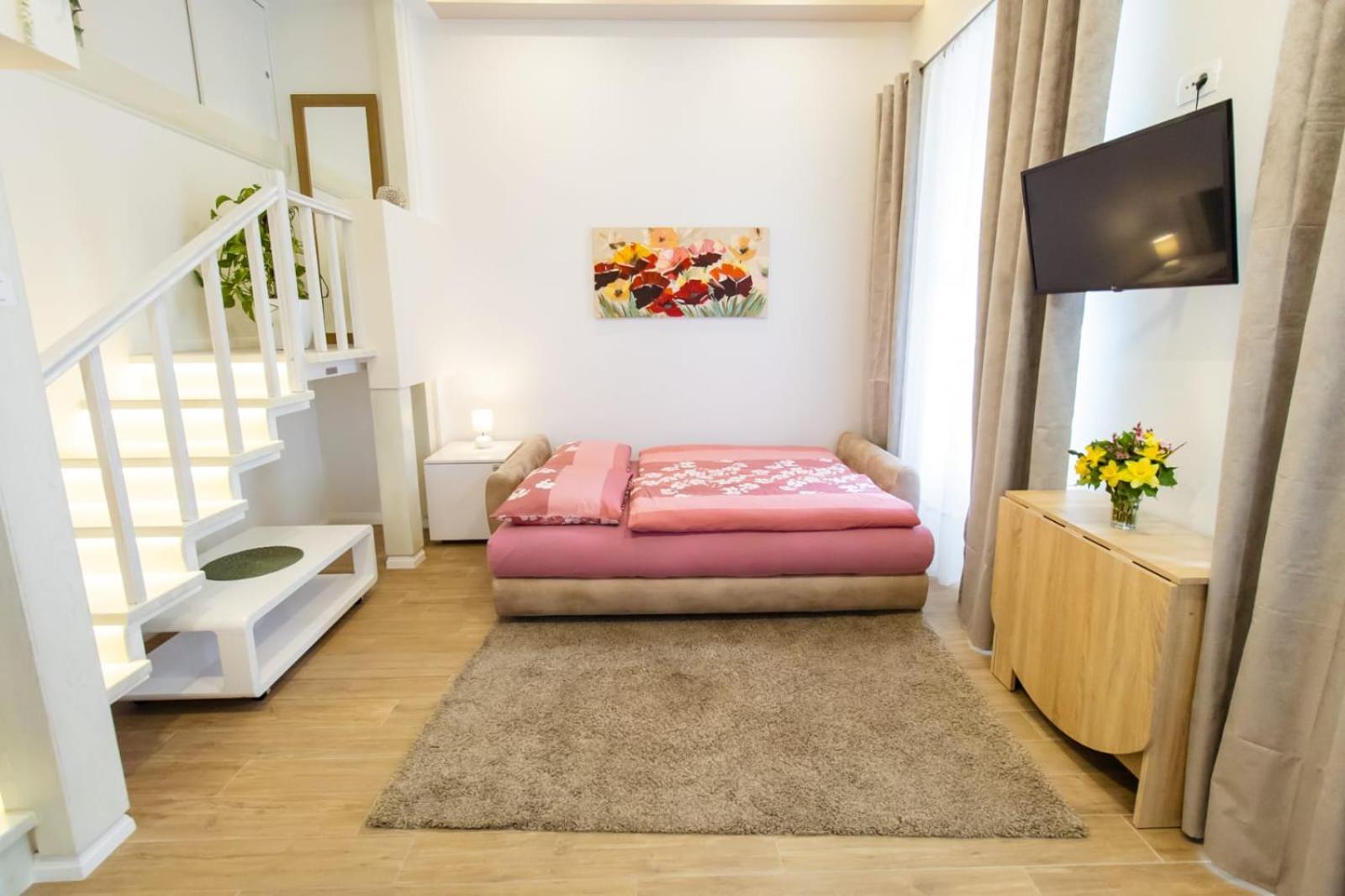 Bonne Chance Studio Apartment, Zagreb Center, Top Location ภายนอก รูปภาพ
